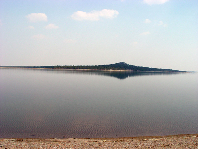 Астана озеро. Большое озеро в Астане. Озеро под Астаной. Зерно озеро.