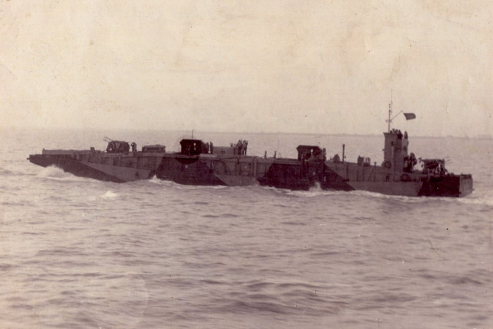 бдб. быстроходная десантная баржа mfp. немецкая десантная баржа мфп. бдб баржа немецкая быстроходная. быстроходная десантная баржа mfp (marinefährprahm).