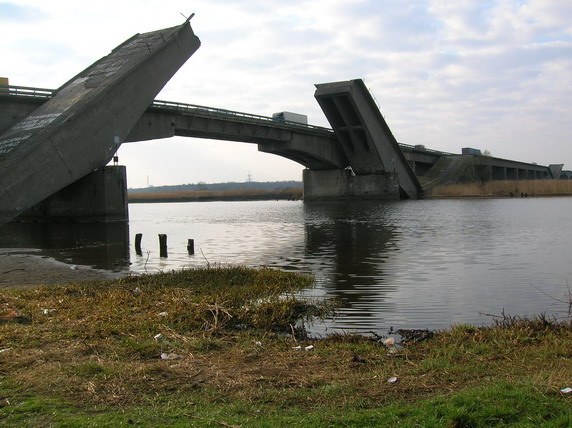 Старый берлинский мост в калининграде